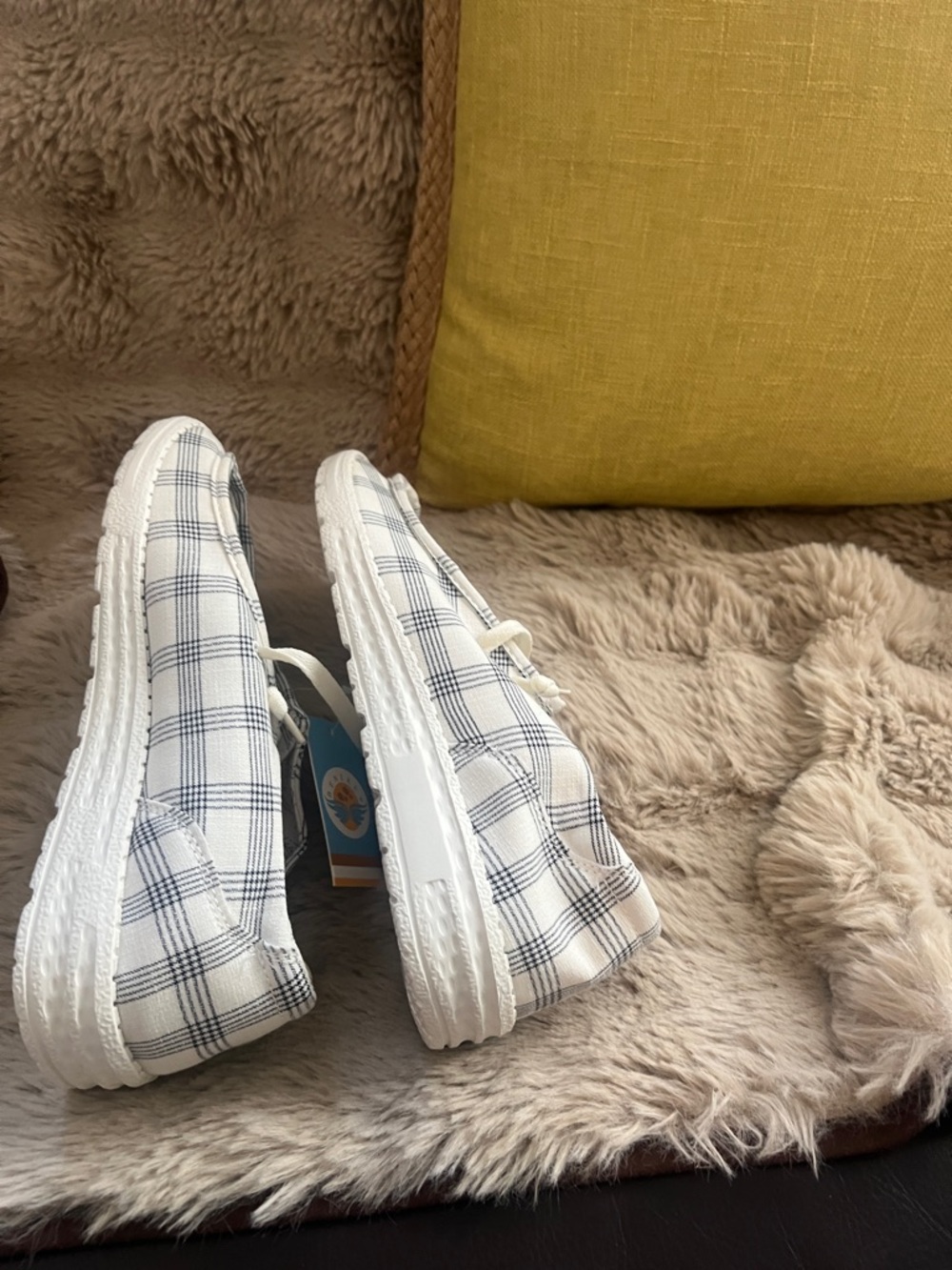 Plaid Lace-Up Canvas Women’s Shoes - White/Navy - Picture 5 of 7